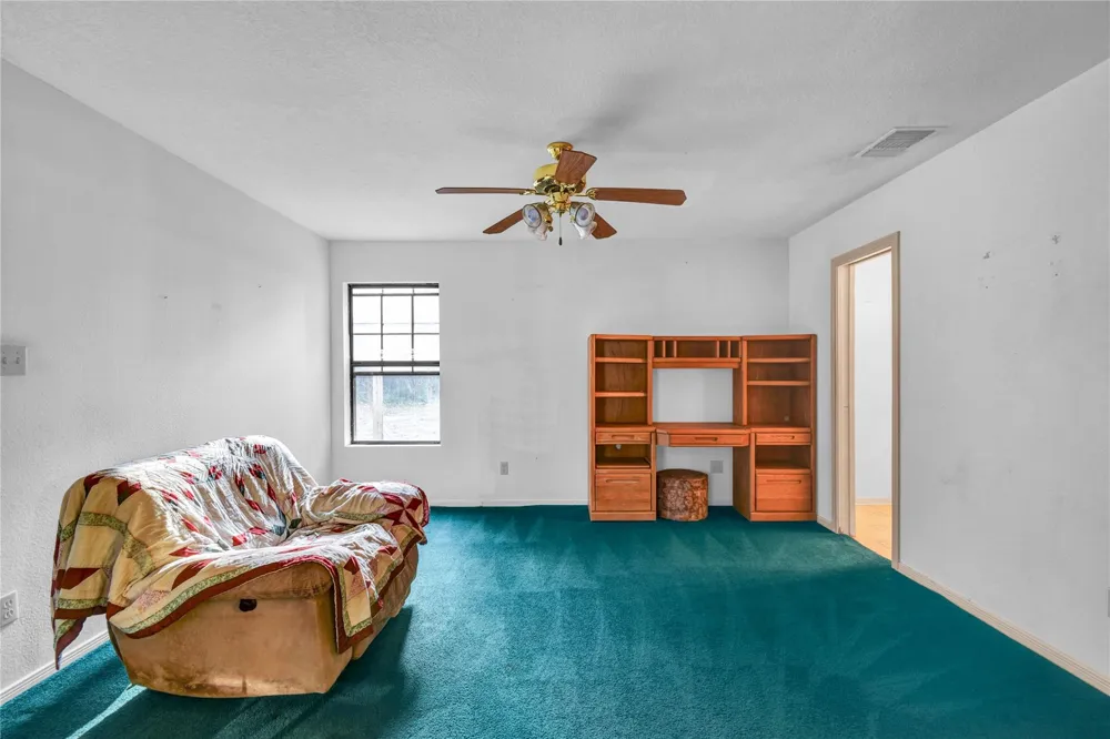 3852 County Road 704 Brazoria, TX 77422
