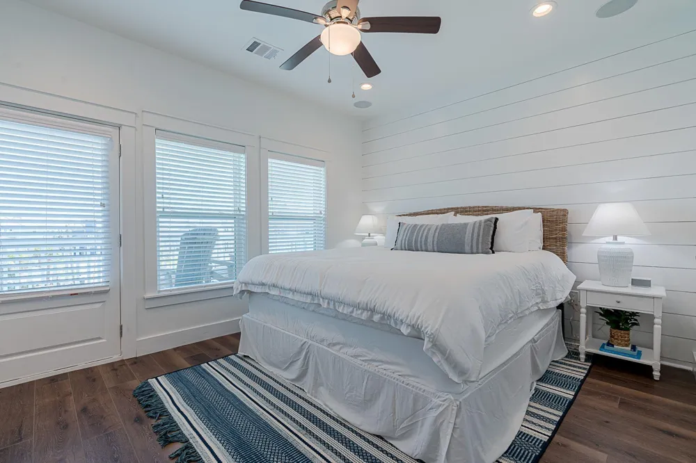11642 Sea Butterfly Galveston, TX 77554