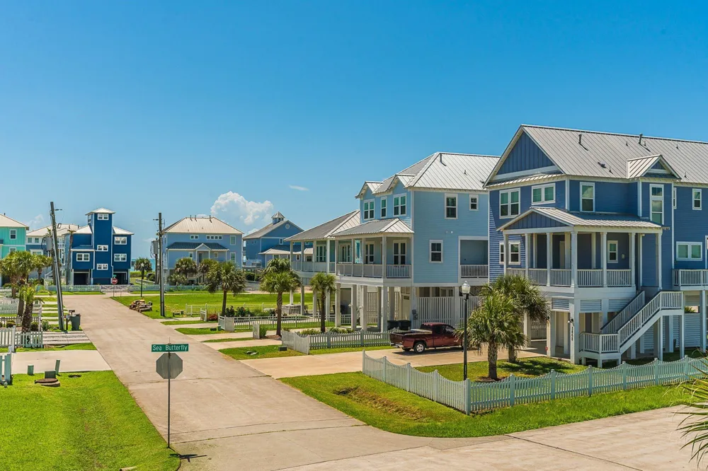 11642 Sea Butterfly Galveston, TX 77554