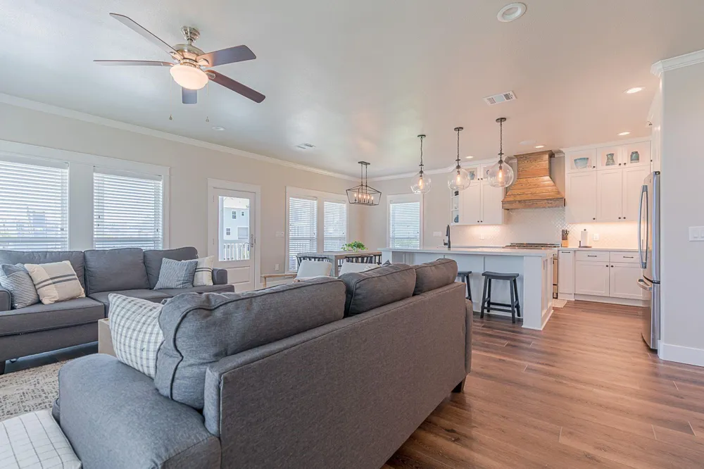 11642 Sea Butterfly Galveston, TX 77554