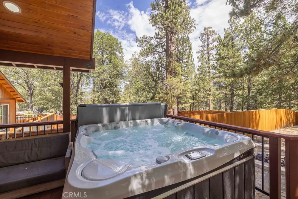 793 Knight Big Bear Lake, CA 92315