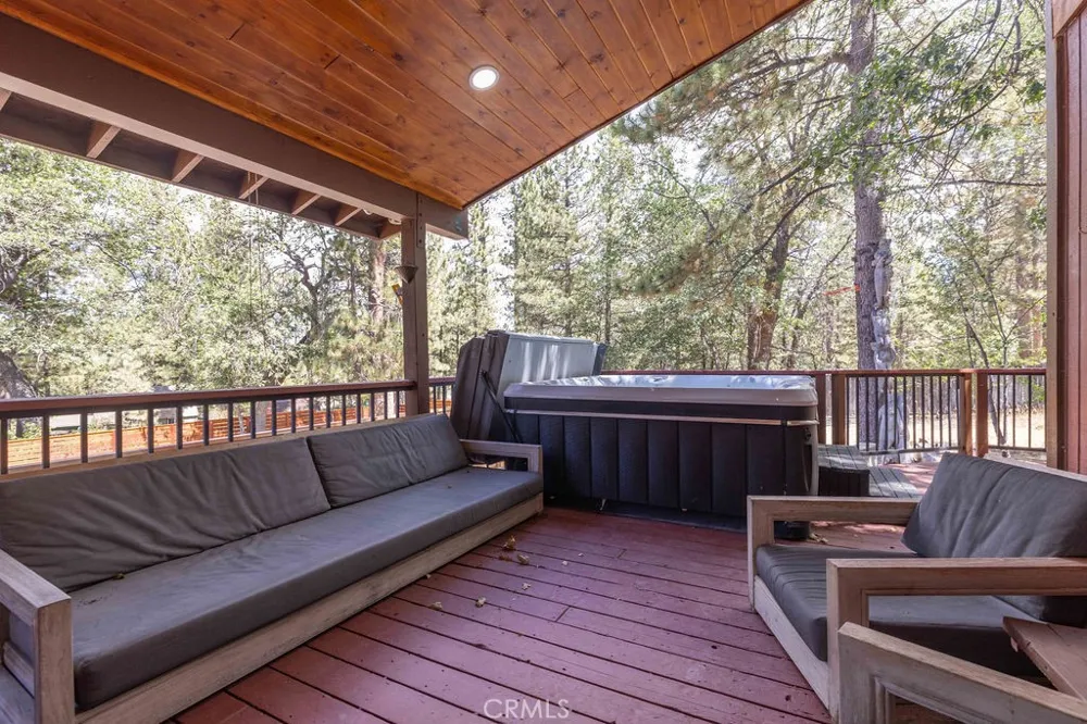 793 Knight Big Bear Lake, CA 92315