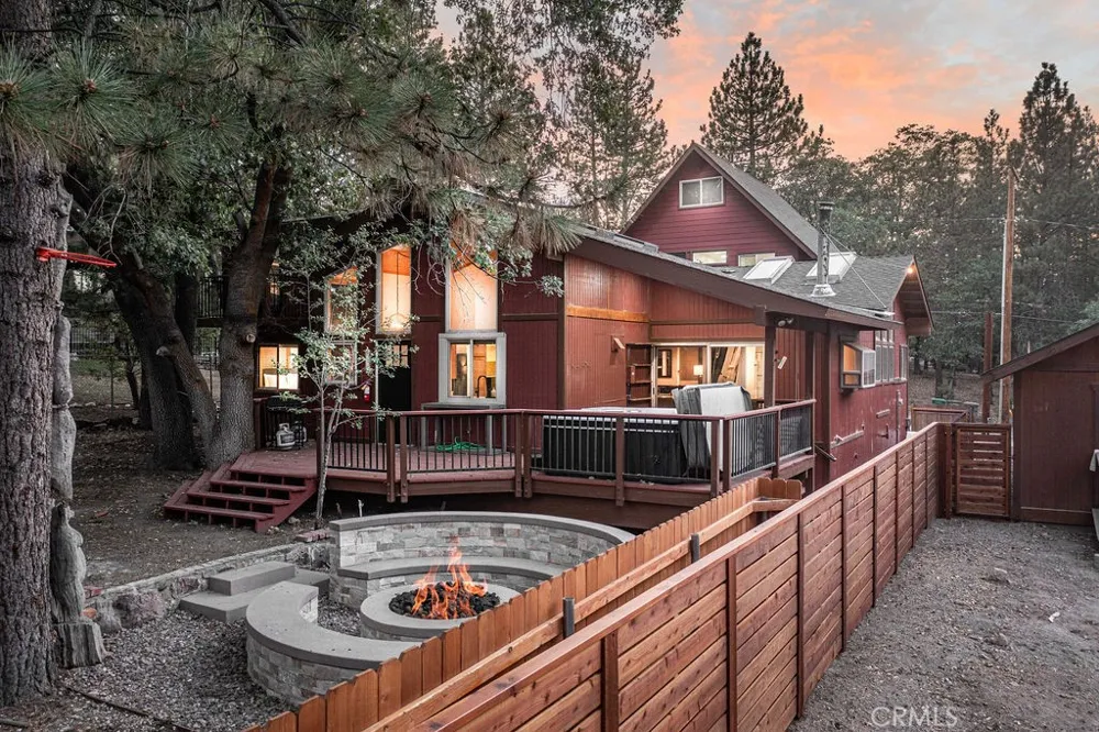 793 Knight Big Bear Lake, CA 92315