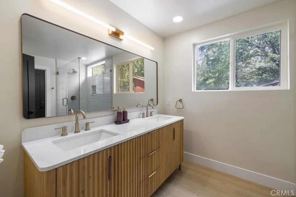 793 Knight Big Bear Lake, CA 92315