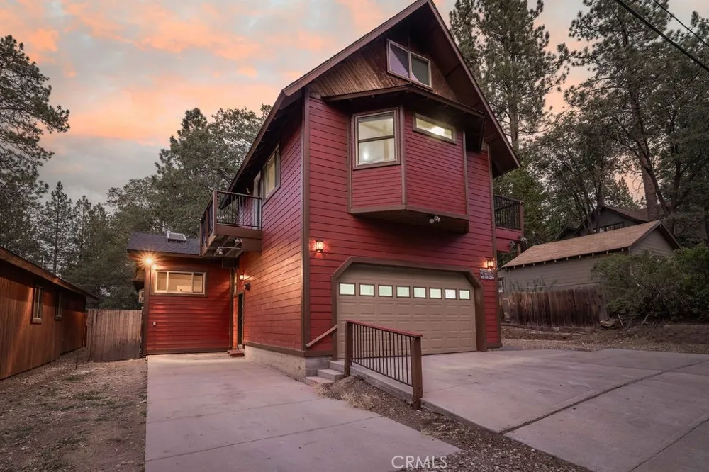 793 Knight Big Bear Lake, CA 92315