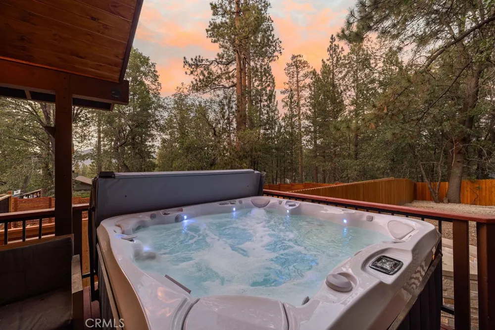 793 Knight Big Bear Lake, CA 92315