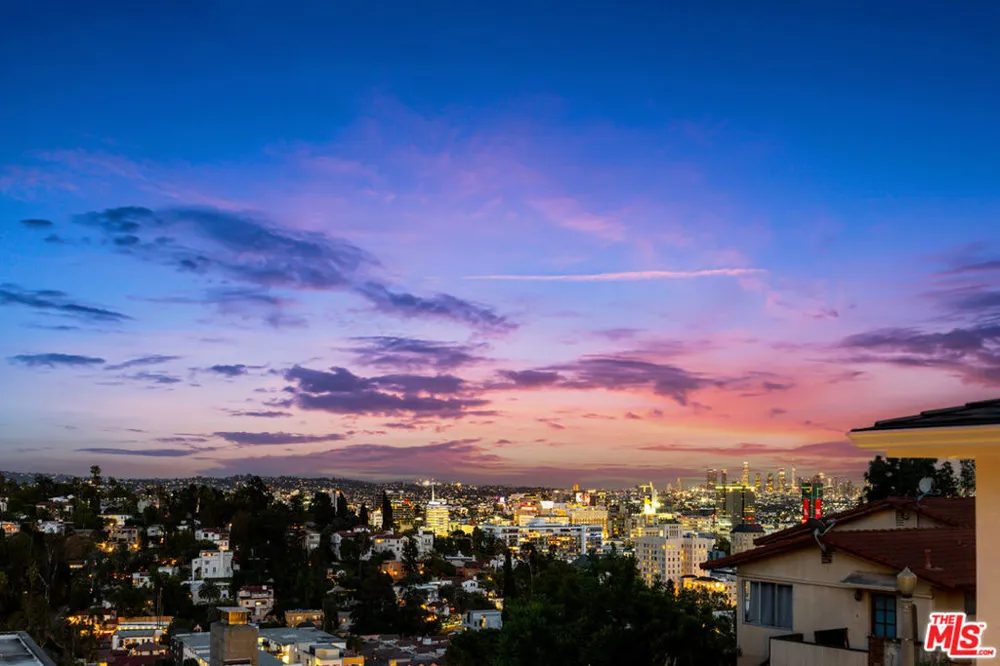 2047 Paramount Drive Los Angeles, CA 90068