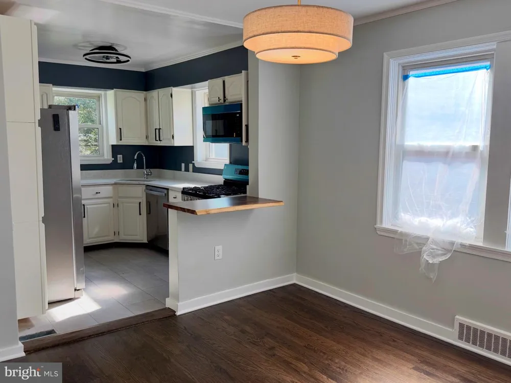 2806 EMERALD ROAD Baltimore, MD 21234
