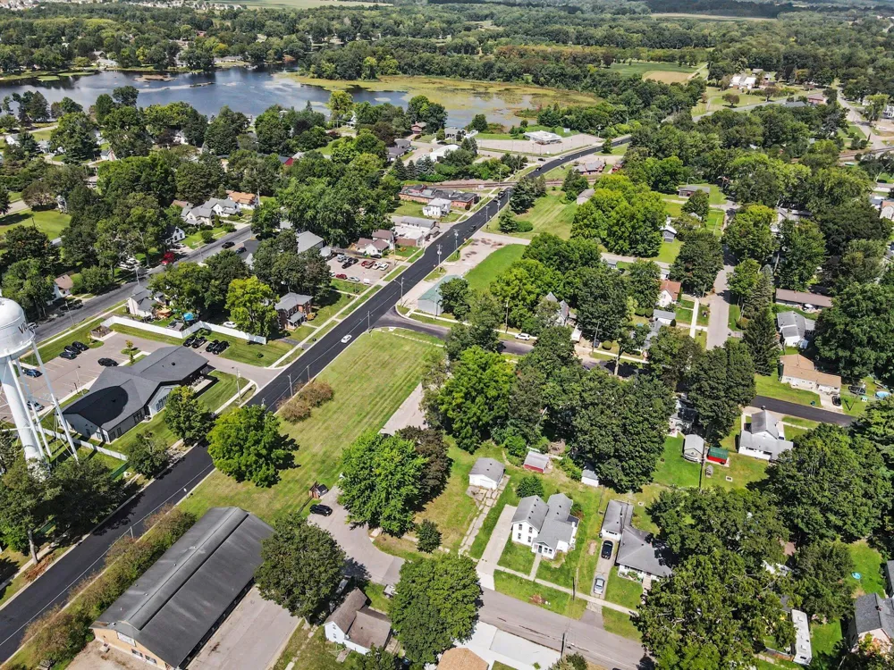 303 E State Street Vicksburg, MI 49097
