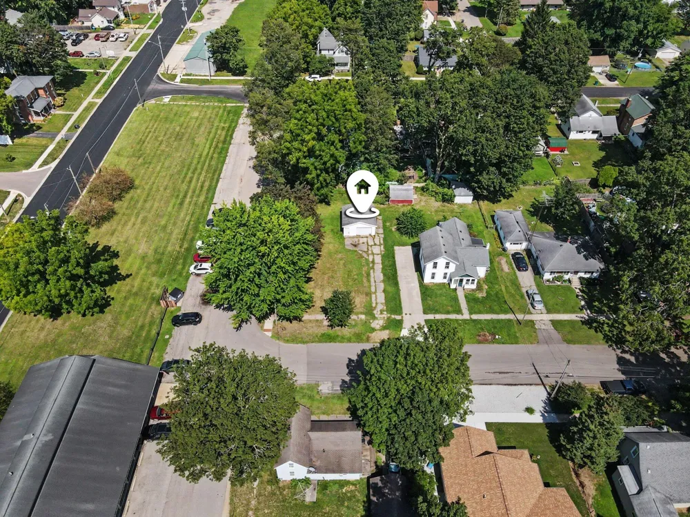 303 E State Street Vicksburg, MI 49097
