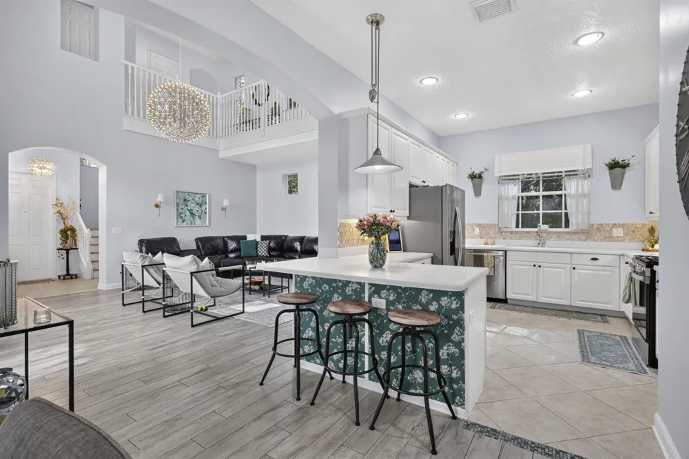 42 Stoney Drive Palm Beach Gardens, FL 33410