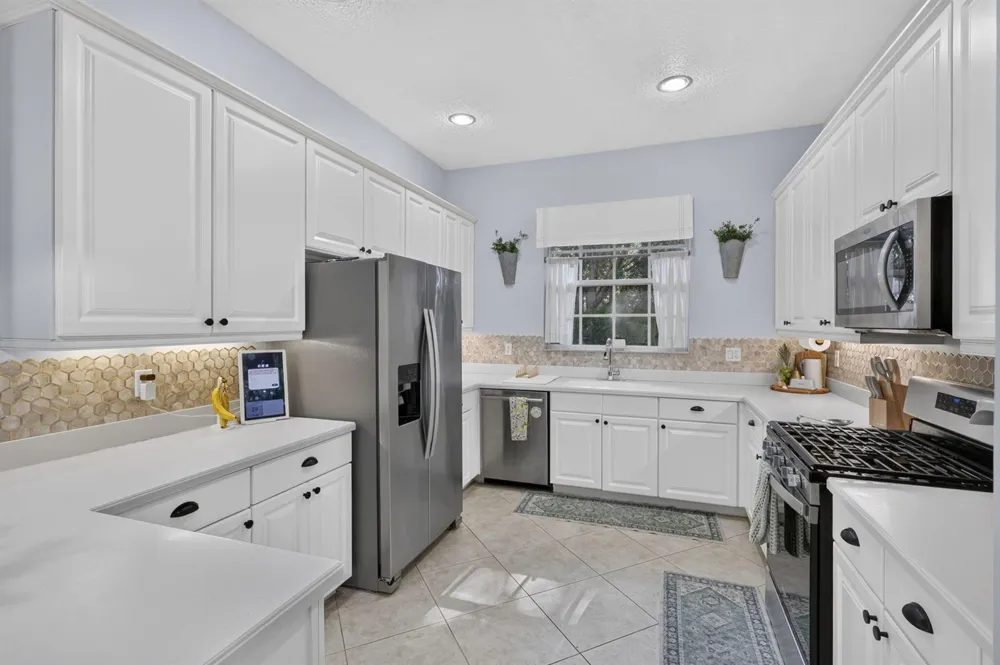 42 Stoney Drive Palm Beach Gardens, FL 33410