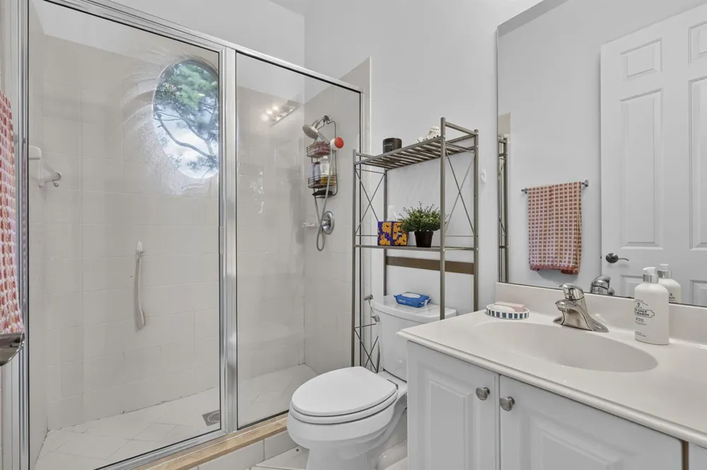 42 Stoney Drive Palm Beach Gardens, FL 33410