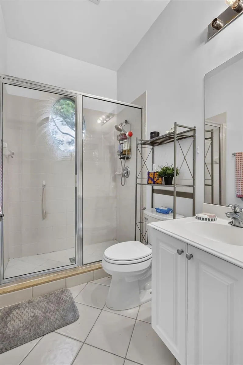 42 Stoney Drive Palm Beach Gardens, FL 33410