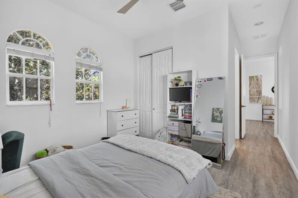 42 Stoney Drive Palm Beach Gardens, FL 33410