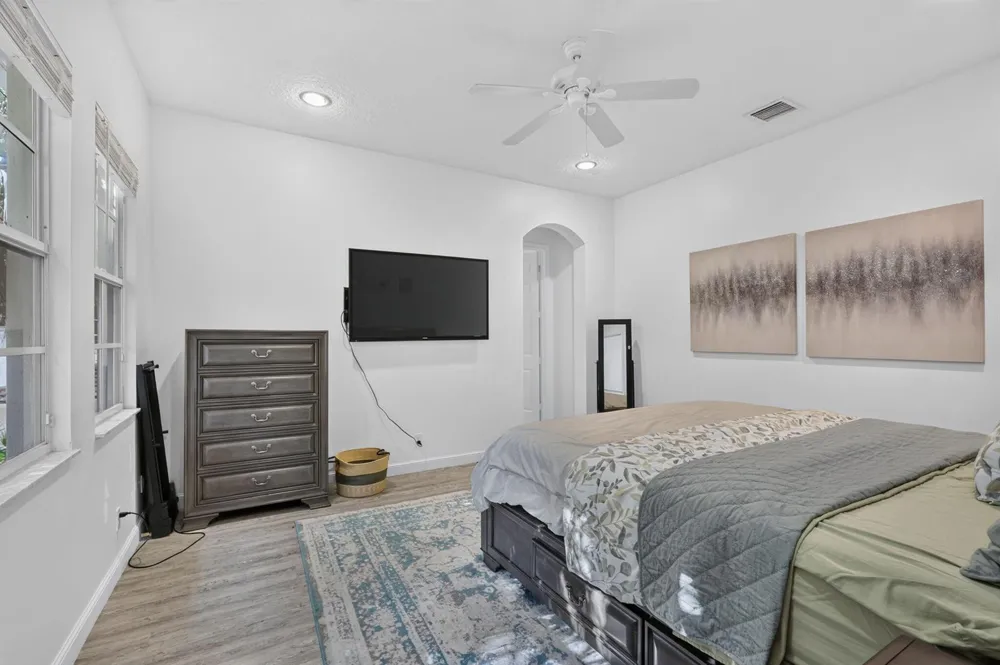 42 Stoney Drive Palm Beach Gardens, FL 33410
