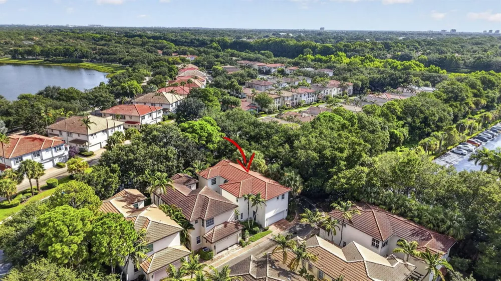 42 Stoney Drive Palm Beach Gardens, FL 33410