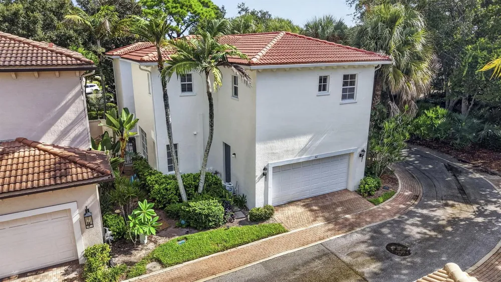 42 Stoney Drive Palm Beach Gardens, FL 33410