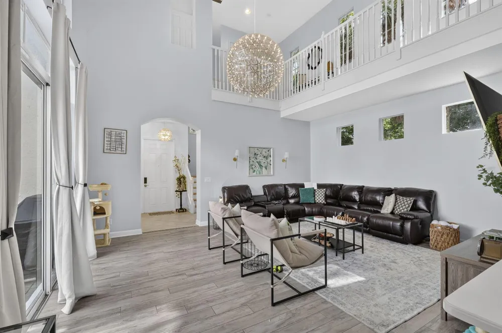 42 Stoney Drive Palm Beach Gardens, FL 33410