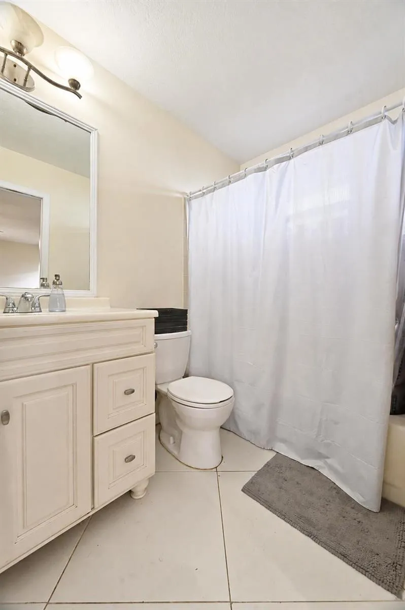 1755 SW Castinet Lane Port St. Lucie, FL 34953