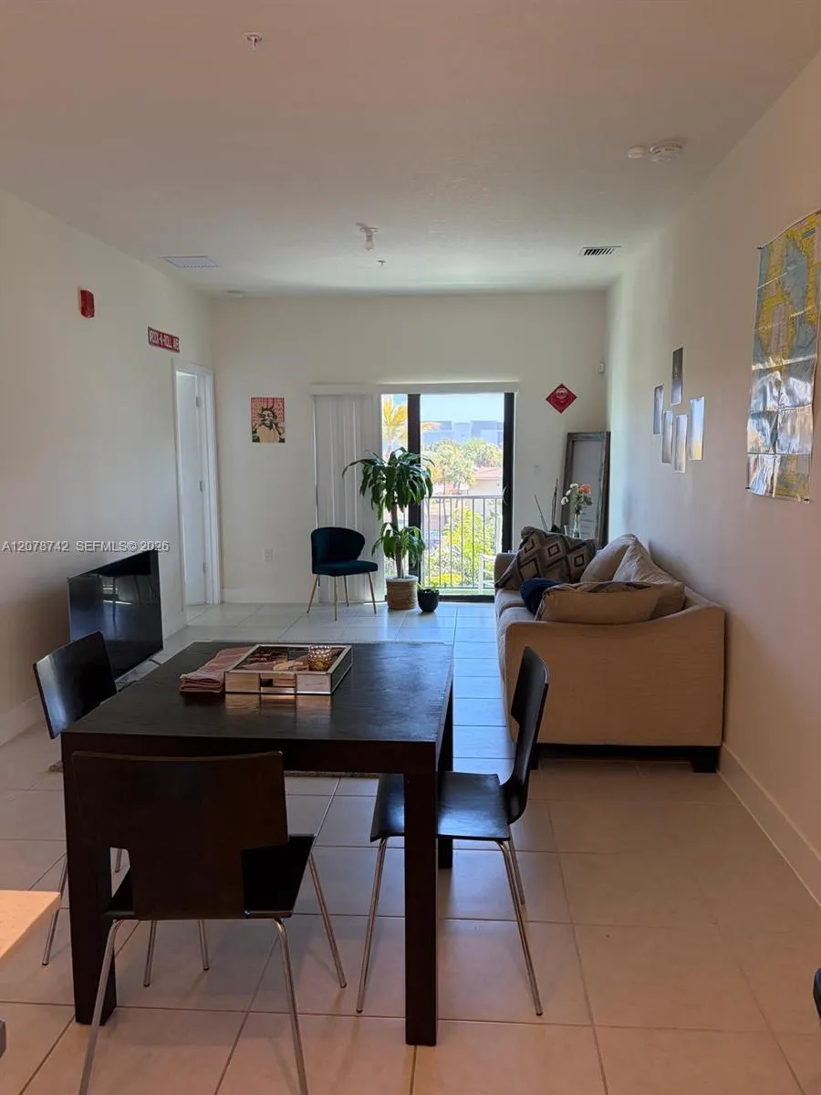 8001 NW 41st St #F-310 Doral, FL 33166