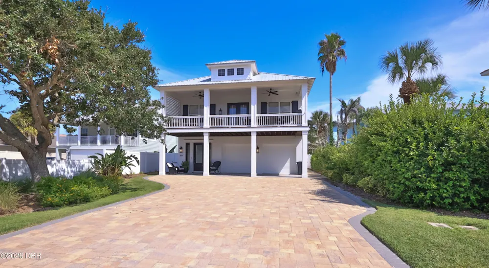 818 Ocean Avenue New Smyrna Beach, FL 32169