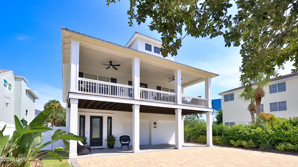 818 Ocean Avenue New Smyrna Beach, FL 32169