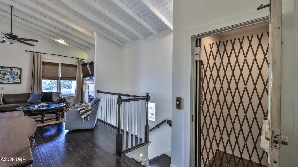 818 Ocean Avenue New Smyrna Beach, FL 32169