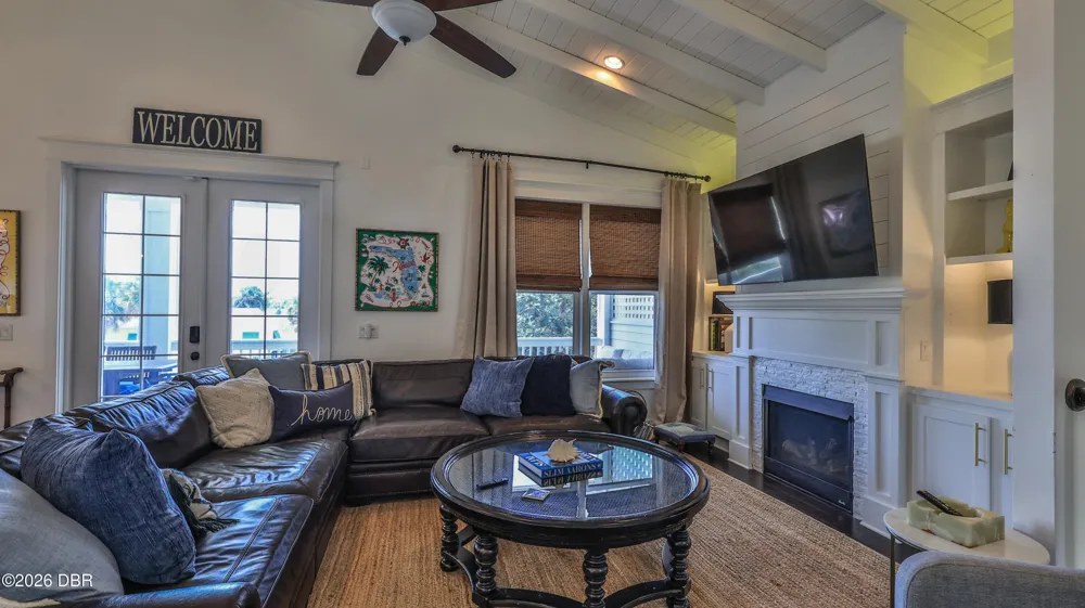 818 Ocean Avenue New Smyrna Beach, FL 32169