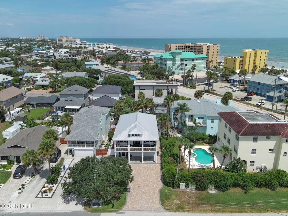 818 Ocean Avenue New Smyrna Beach, FL 32169