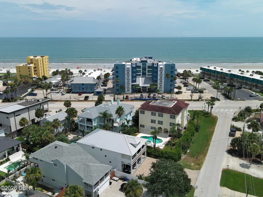 818 Ocean Avenue New Smyrna Beach, FL 32169