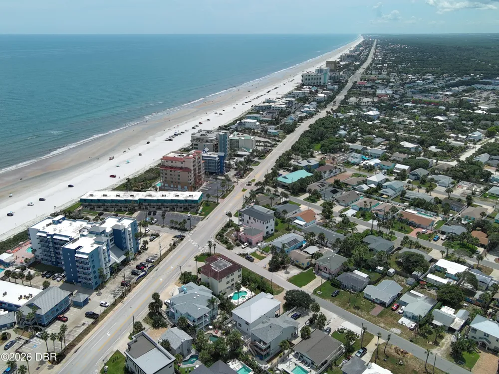 818 Ocean Avenue New Smyrna Beach, FL 32169
