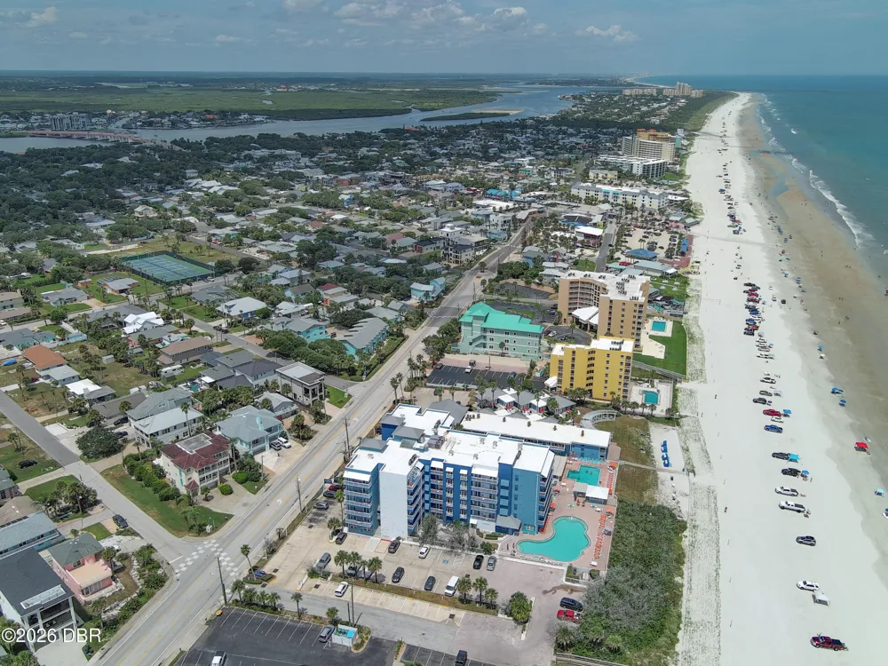 818 Ocean Avenue New Smyrna Beach, FL 32169