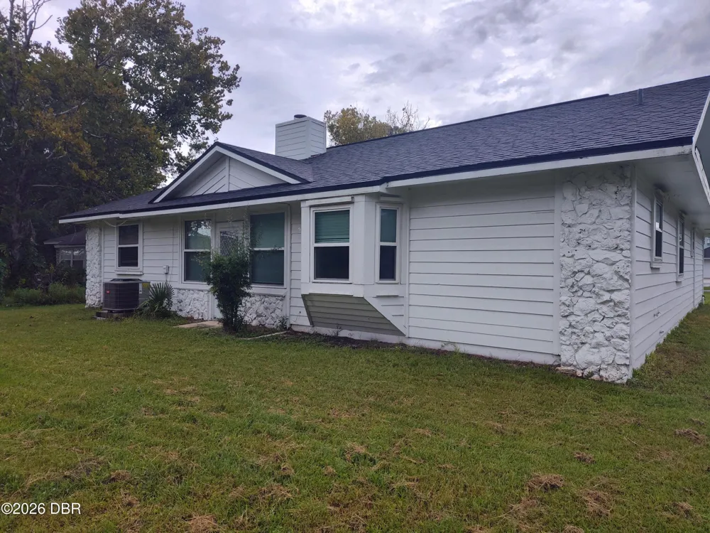 136 Muscovy Court Daytona Beach, FL 32119
