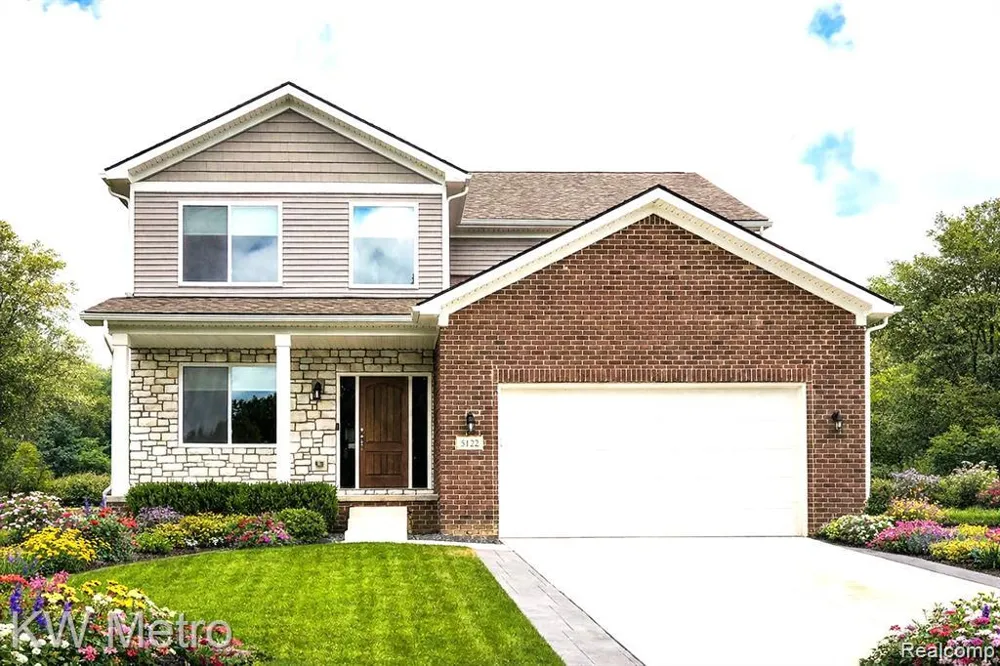 34607 John Bartley Circle Sterling Heights City, MI 48310