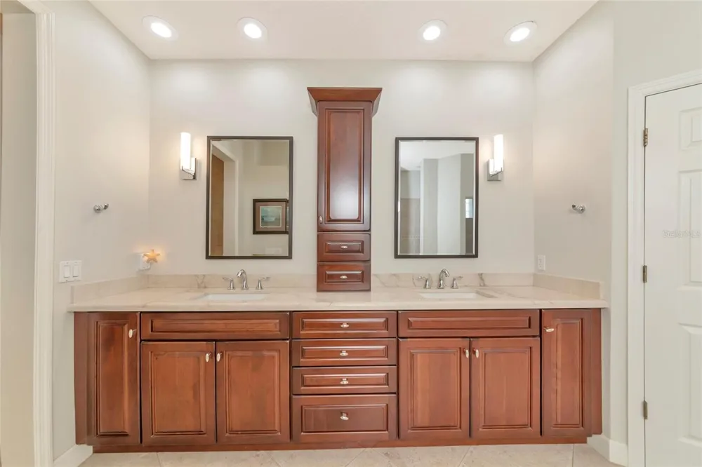 4834 88TH STREET E Bradenton, FL 34211