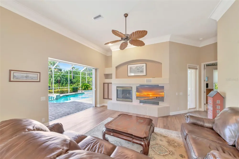 4834 88TH STREET E Bradenton, FL 34211