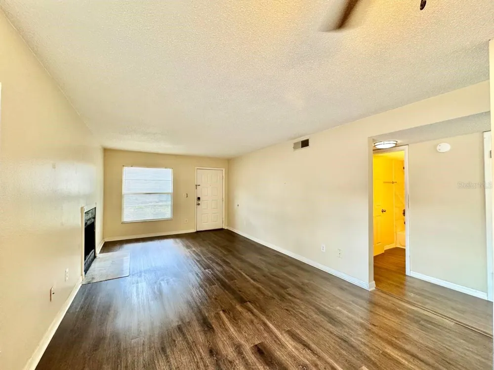 3948 TUMBLE WOOD TRAIL #103 Tampa, FL 33613