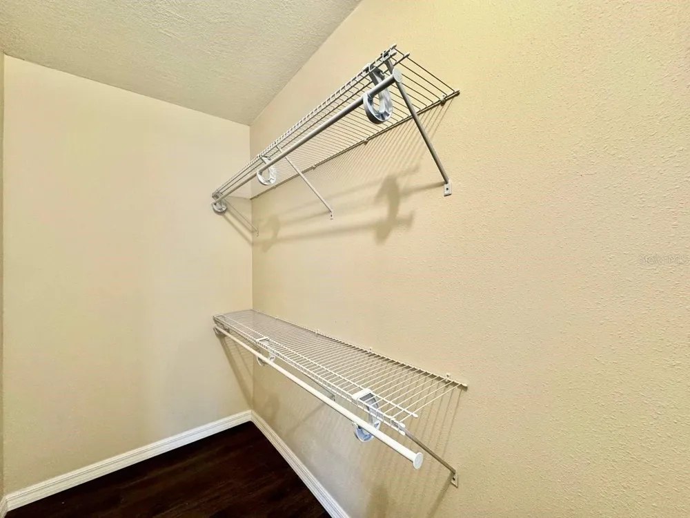 3948 TUMBLE WOOD TRAIL #103 Tampa, FL 33613