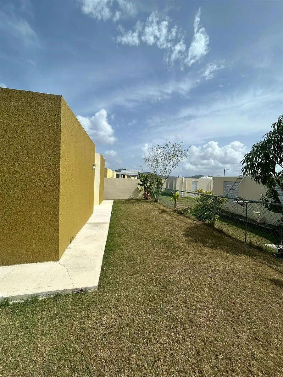 188 CASIOPEA Gurabo, PR 00778
