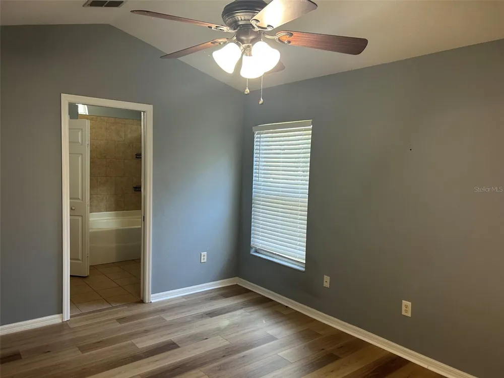 5707 TANAGERLAKE ROAD Lithia, FL 33547