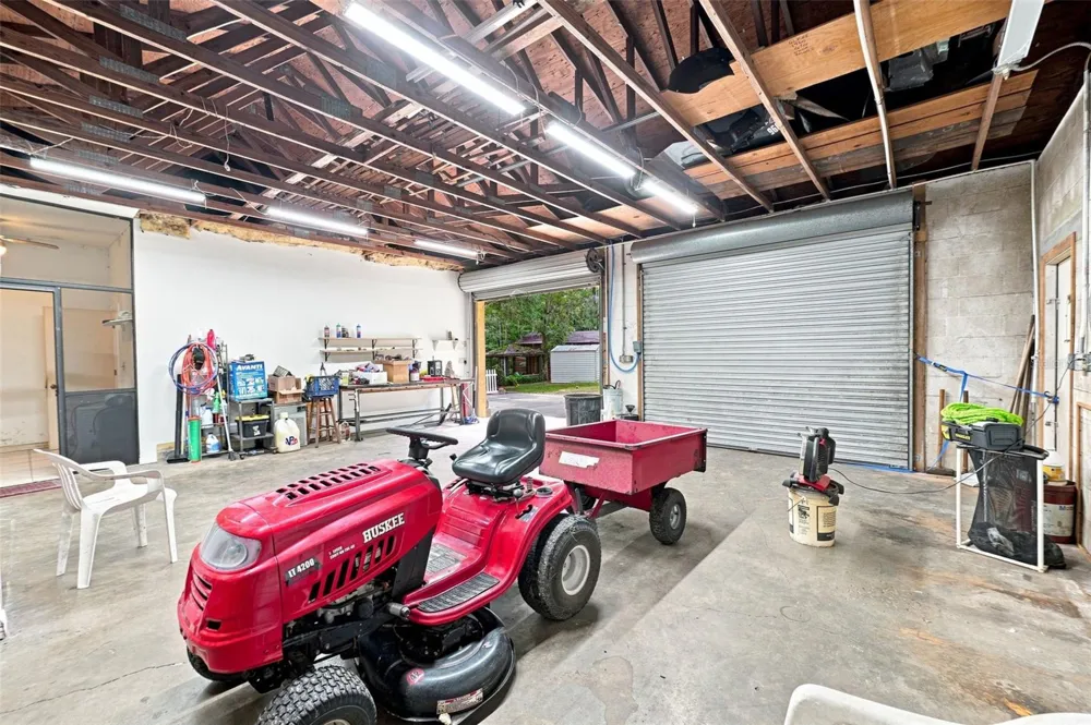 16205 PERIMETER DRIVE Brooksville, FL 34614