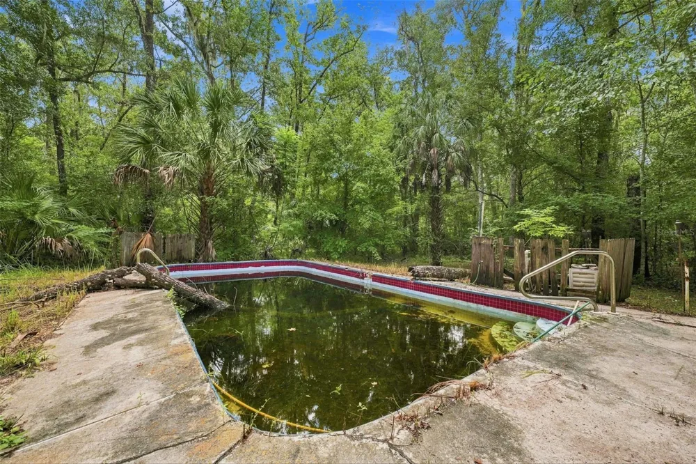 16205 PERIMETER DRIVE Brooksville, FL 34614