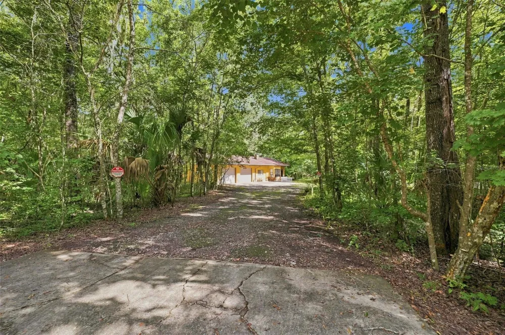 16205 PERIMETER DRIVE Brooksville, FL 34614