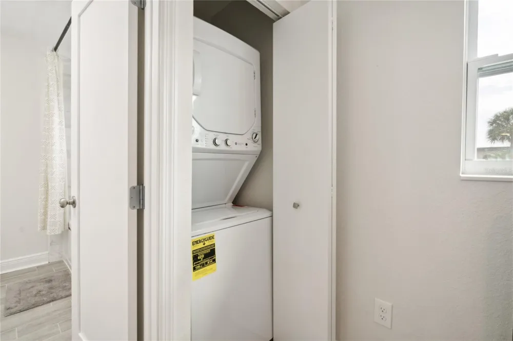 8829 BAY POINTE DRIVE #206 Tampa, FL 33615