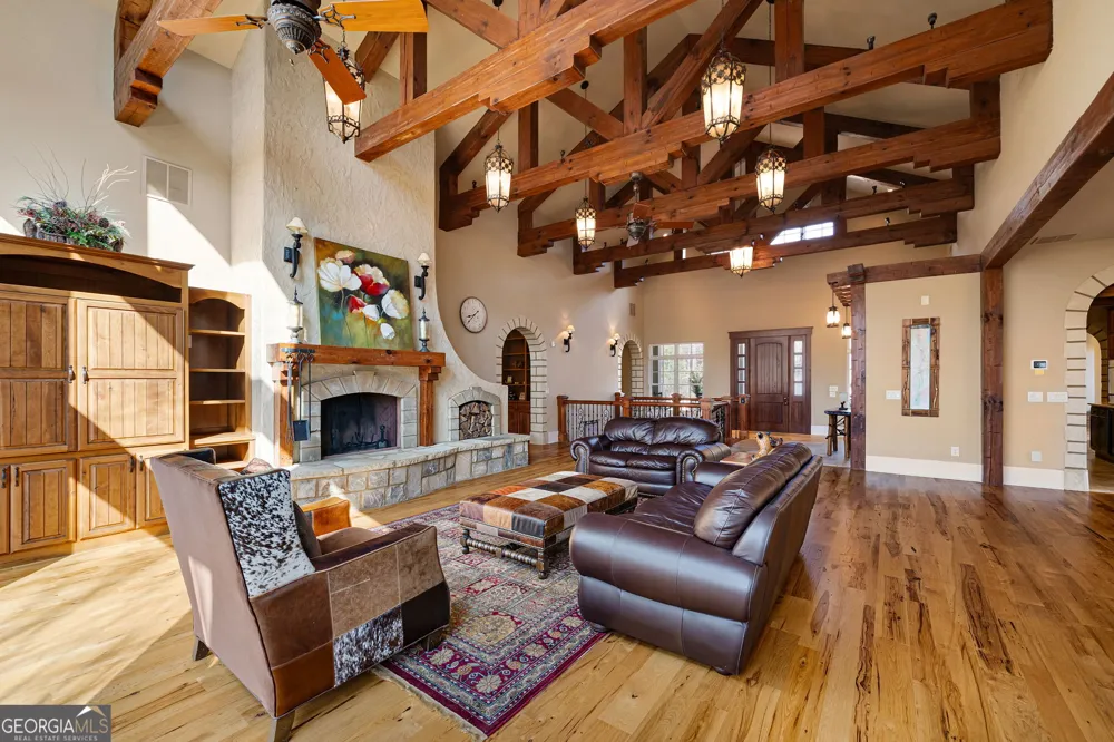 928 Black Bear TRL Jasper, GA 30143