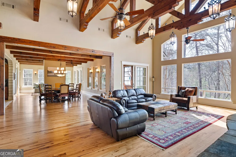 928 Black Bear TRL Jasper, GA 30143