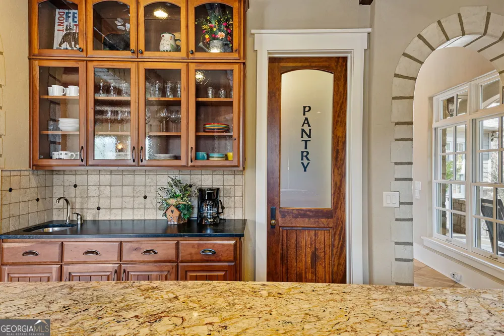 928 Black Bear TRL Jasper, GA 30143
