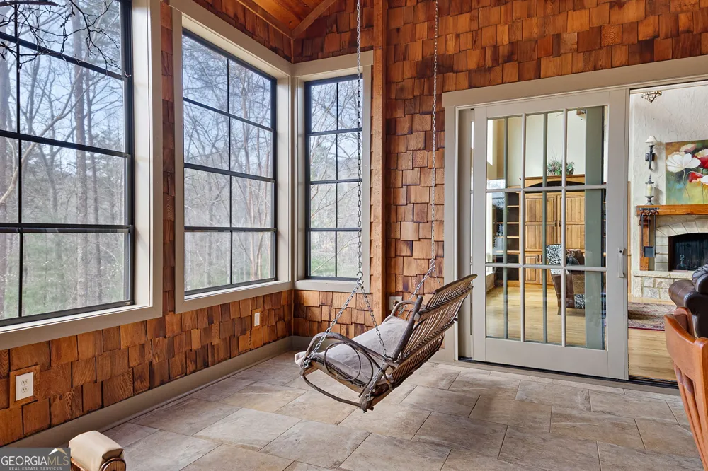 928 Black Bear TRL Jasper, GA 30143