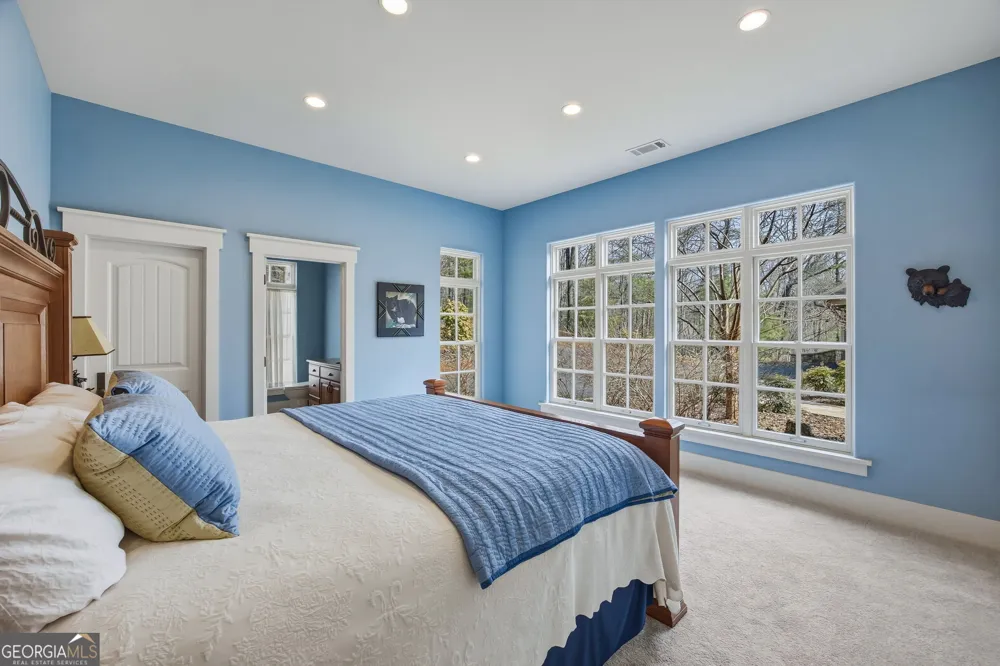 928 Black Bear TRL Jasper, GA 30143